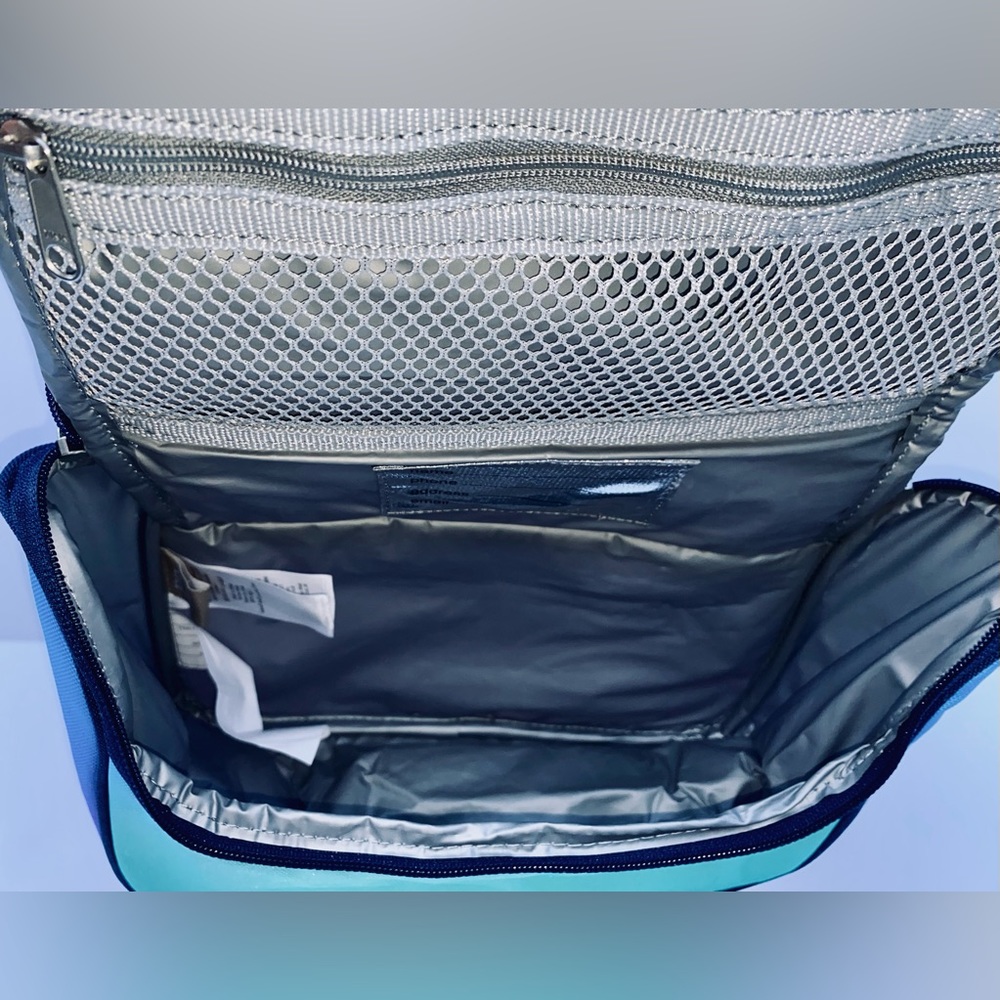 Pottery Barn Teen Recycled Gear-Up Ombre Essential Lunch Bag Purple/Blue/Green - Picture 5 of 5